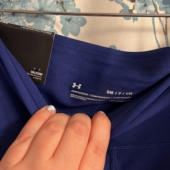 Under Armour compression high rise ankle crop leggings - Picture 8 of 8